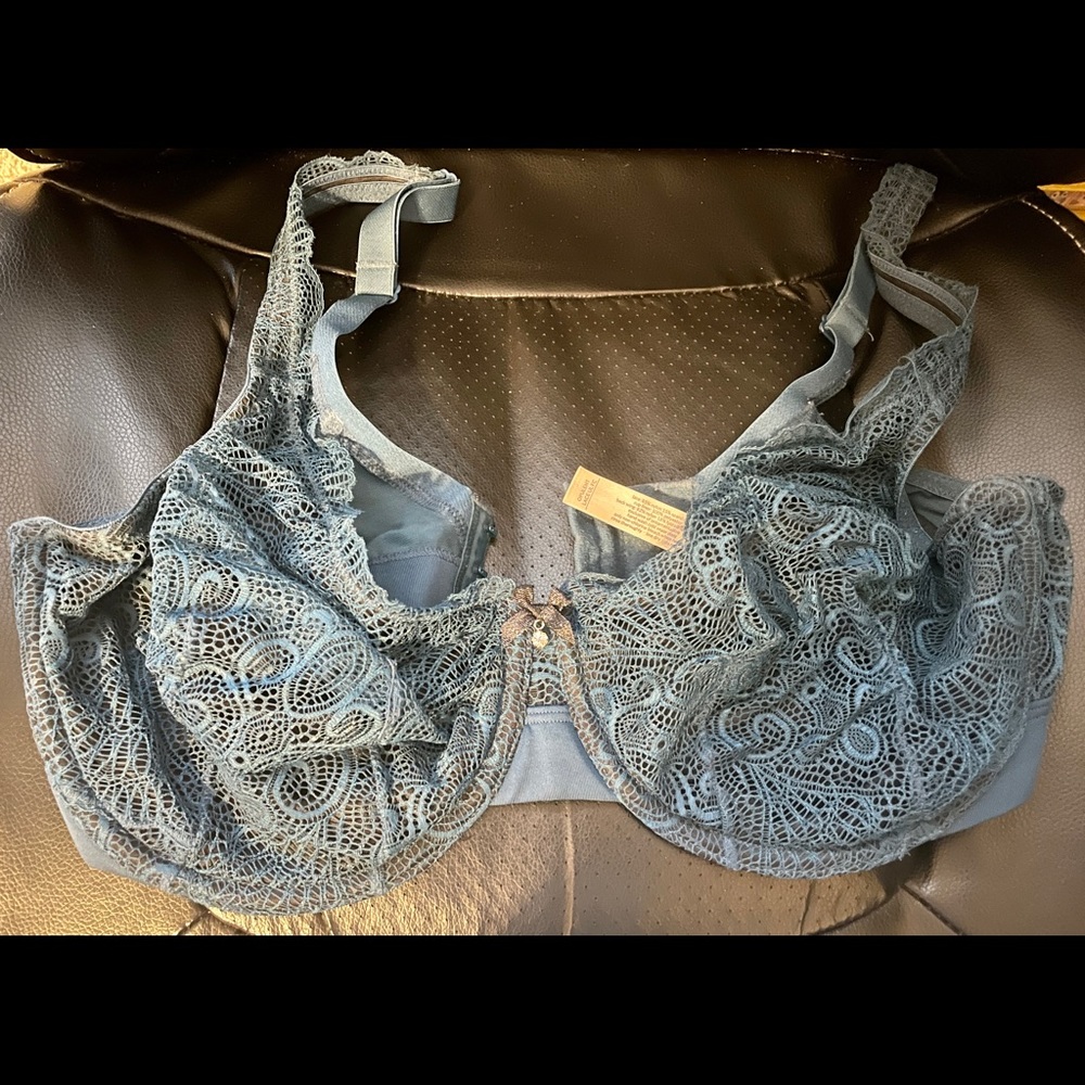 Cacique used 36ddd balconette underwire lace bra